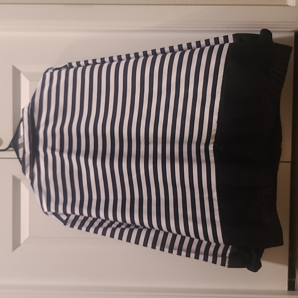 Nike Womens Sportwear Jacket - Picture 2 of 4